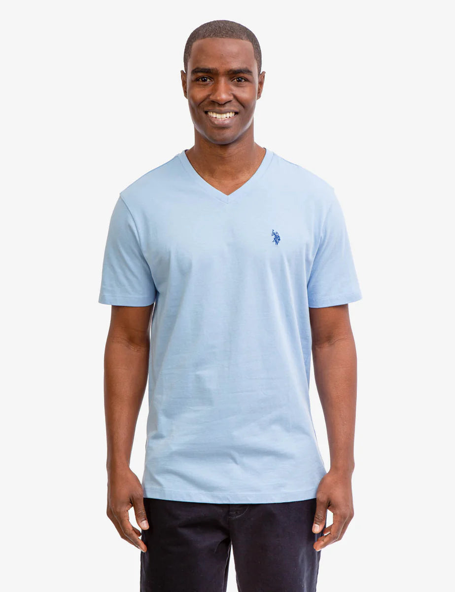 U.S. POLO VNeck TShirt L