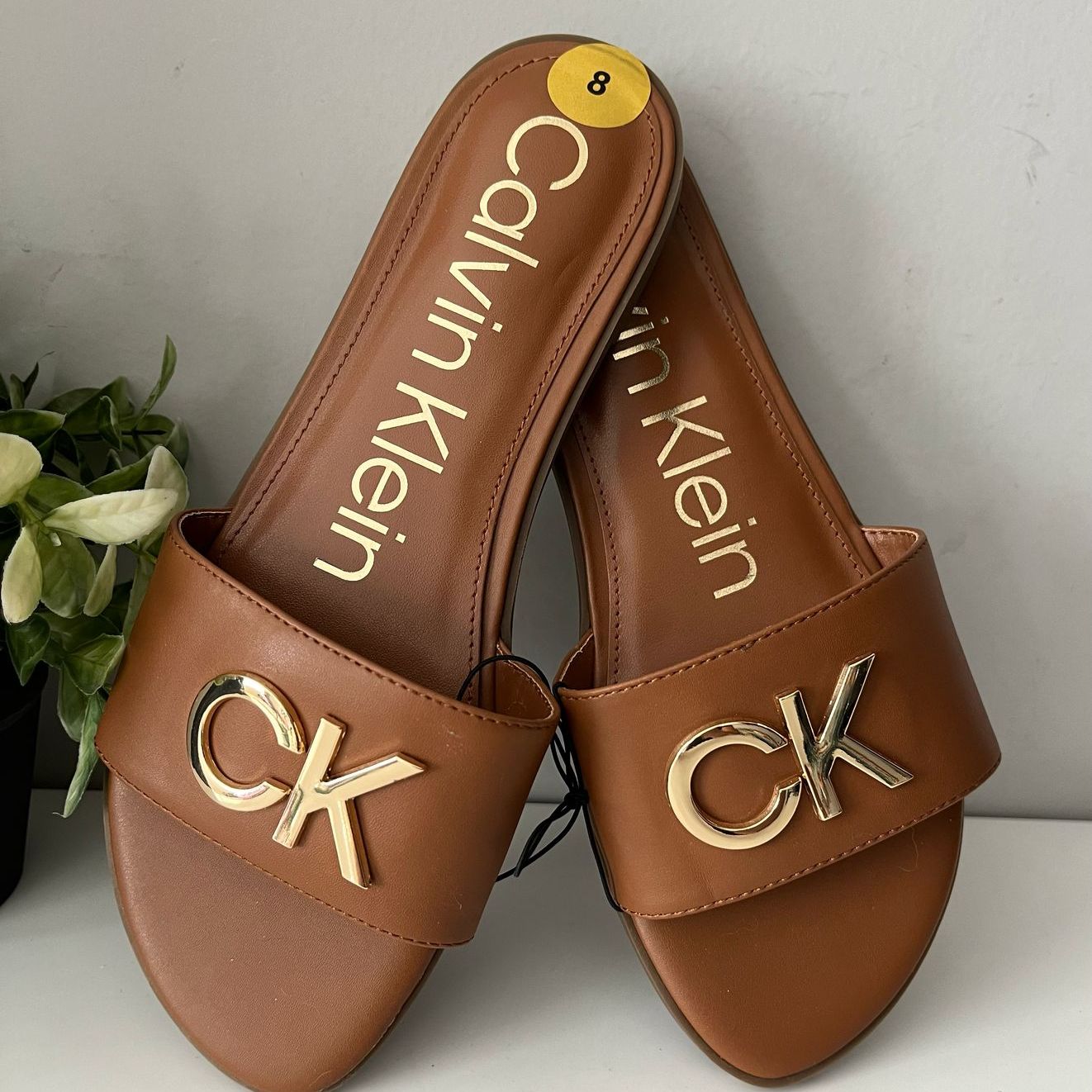 Calvin Klein Camel Slide