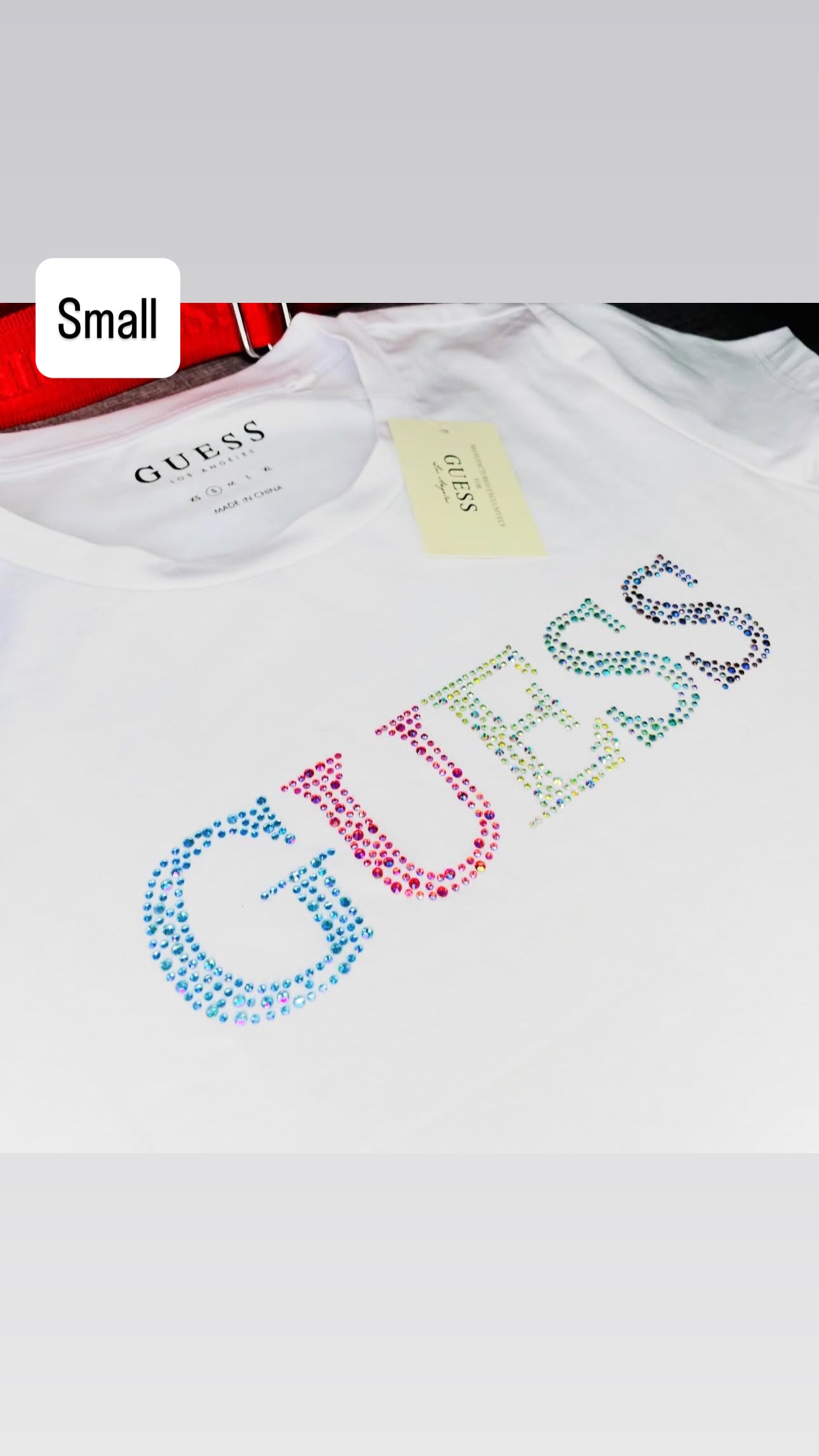 GUESS TSHIRT