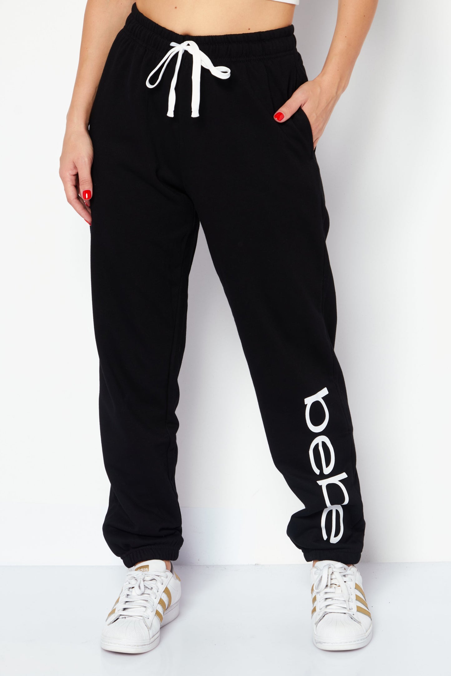 BEBE BLACK SWEATPANTS