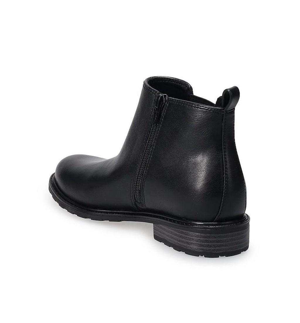 Black Boots