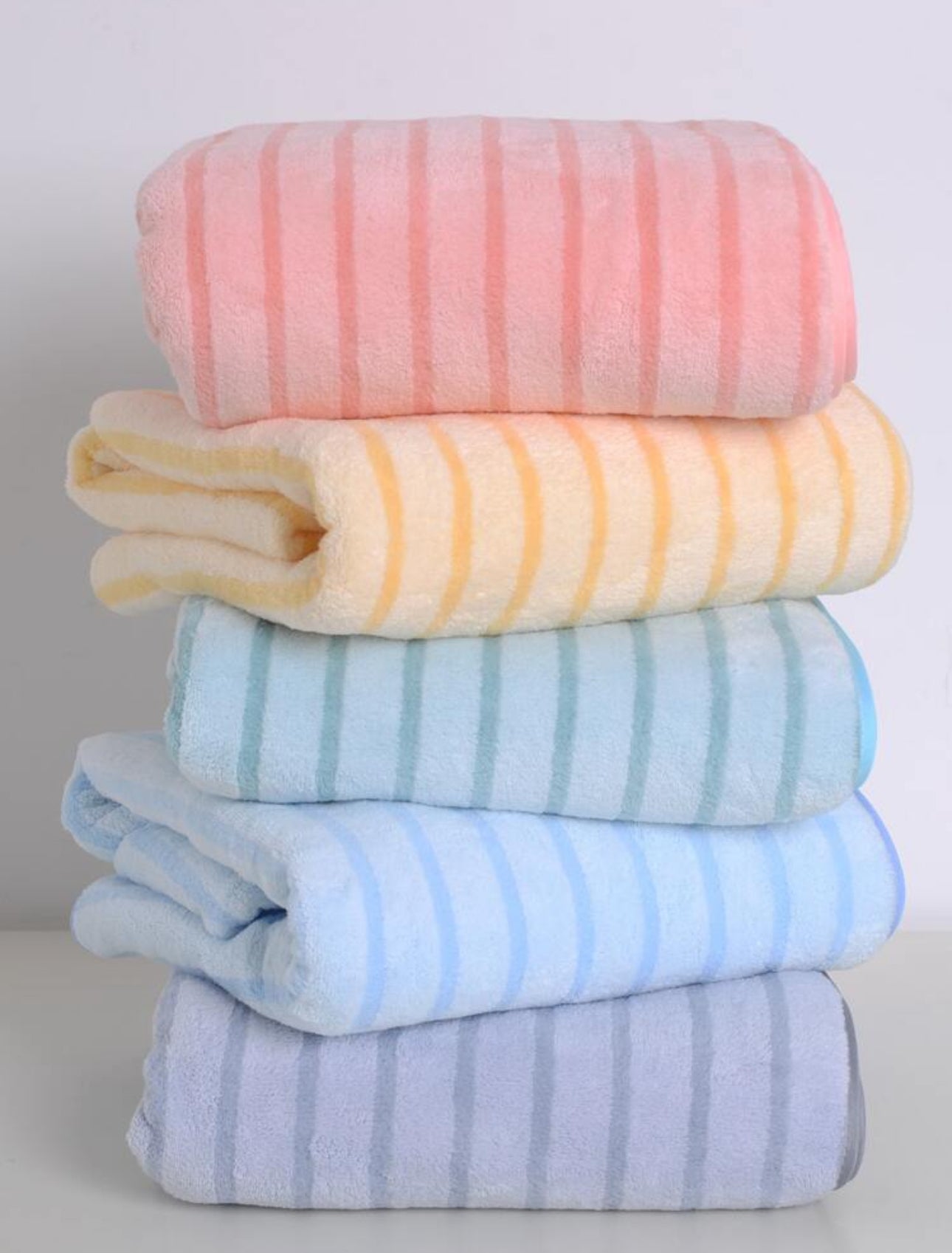 1pc Striped Pattern Random Color Bath Towel,Soft Absorbent Towel