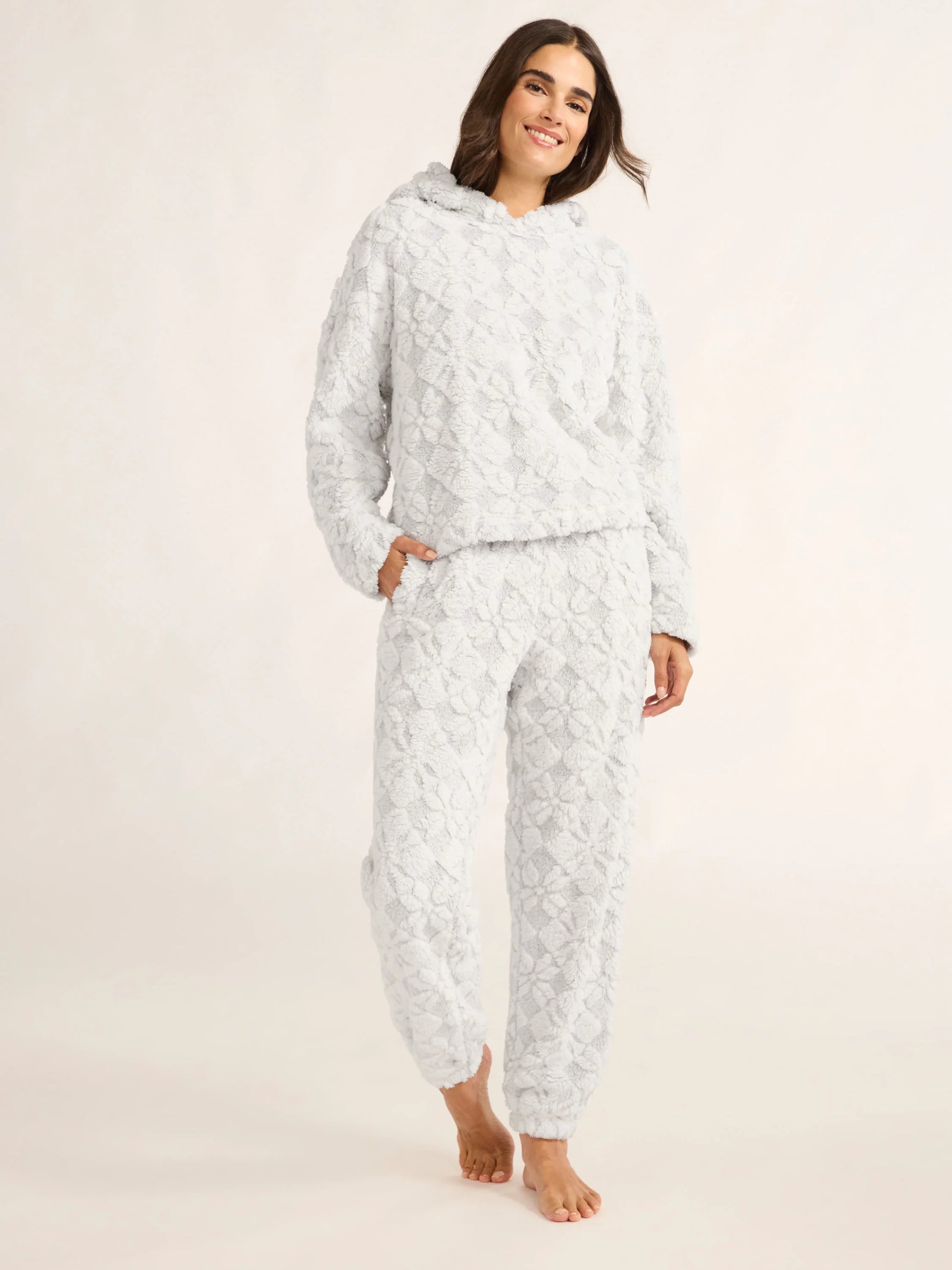 Joyspun Women's Embossed Plush Hoodie and Joggers Pajama Set, 2