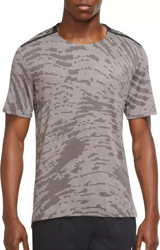 Nike Running Division Dri-Fit Grey Shirt