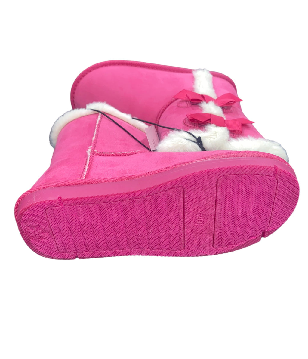 Cozy Fuchsia Winter Boots