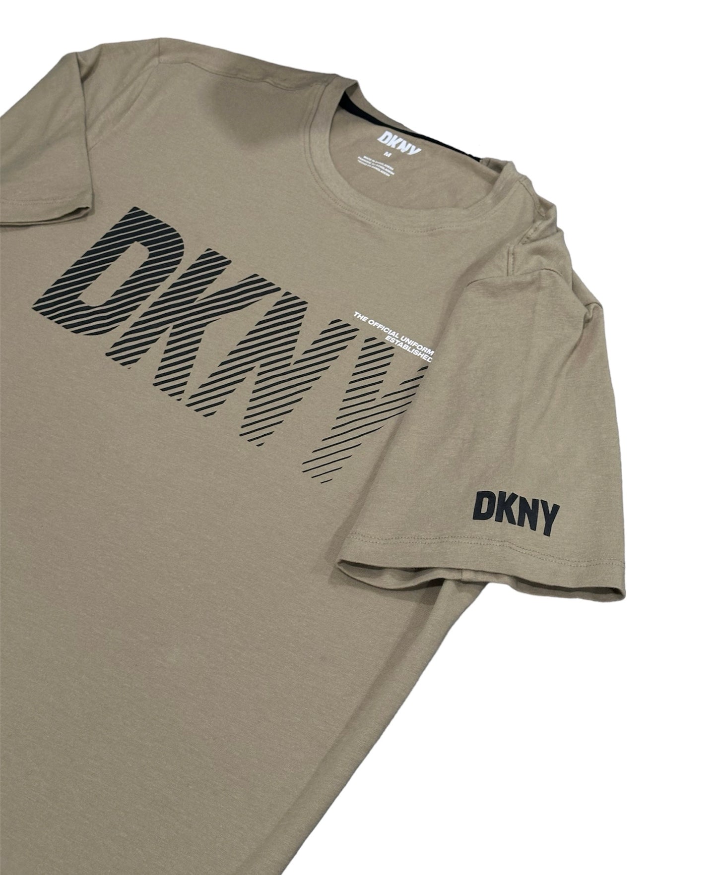 DKNY GREEN TSHIRT